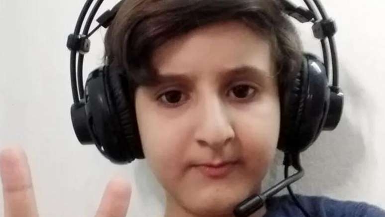 'Pessoal, vou me apresentar': o menino palestino que ficou famoso no YouTube após morrer