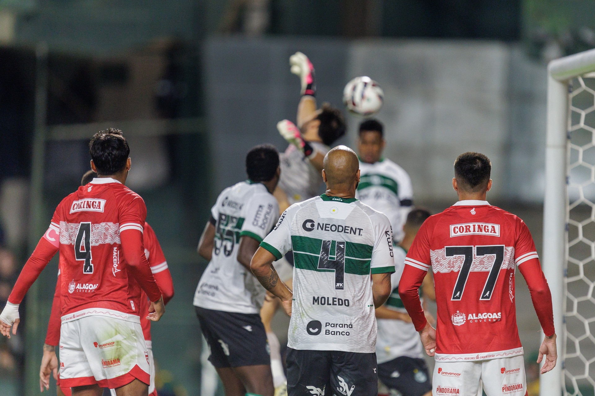 CRB busca acesso no Brasileiro após empate com Coritiba