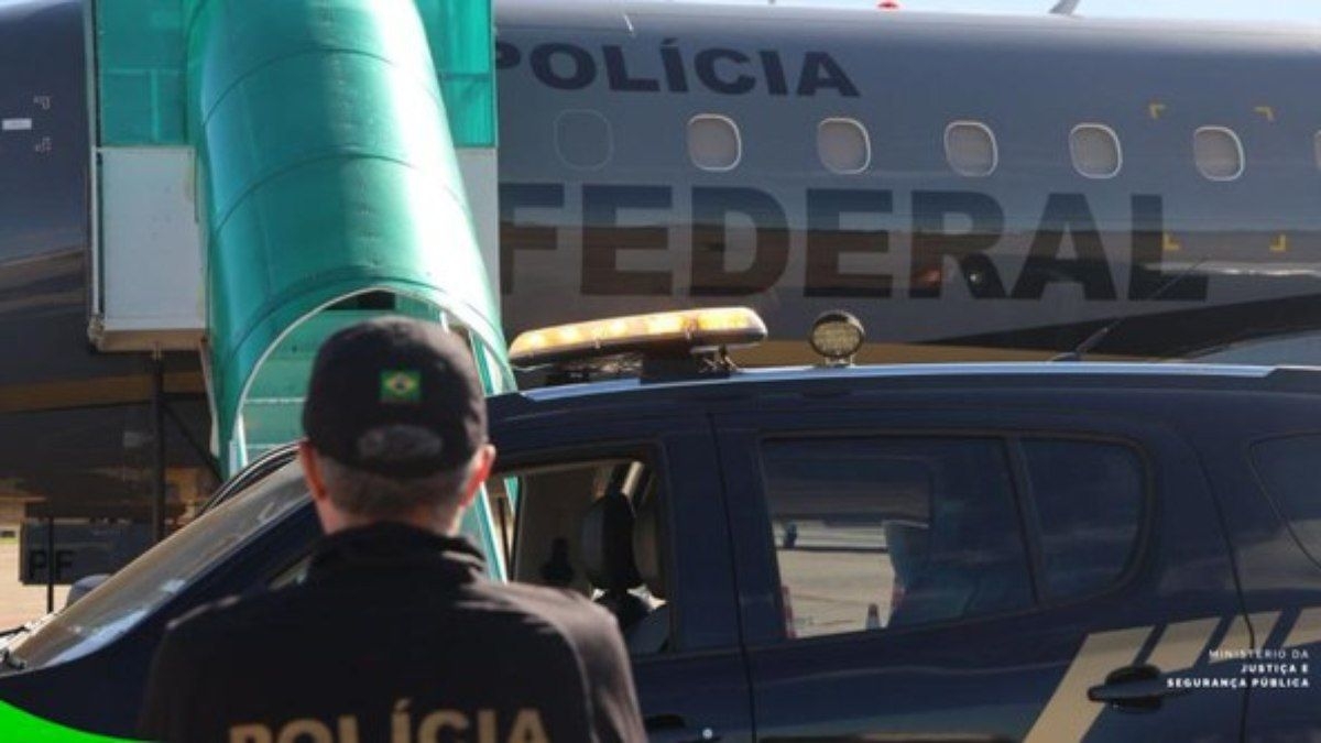 Chefe de facção extraditado da Bolívia para o Brasil