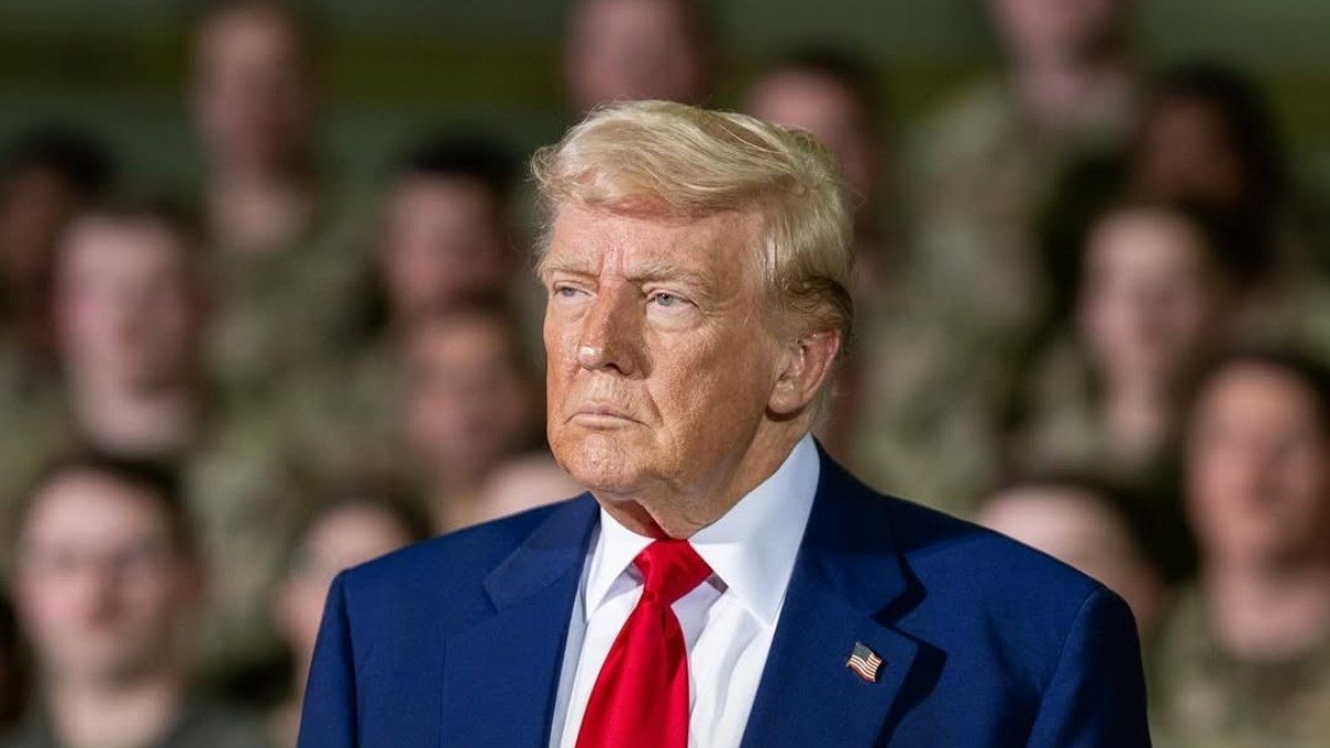 Trump declara fim da guerra ao viajar para Israel