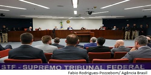 Julgamento de Bolsonaro avança sob o peso do inevitável