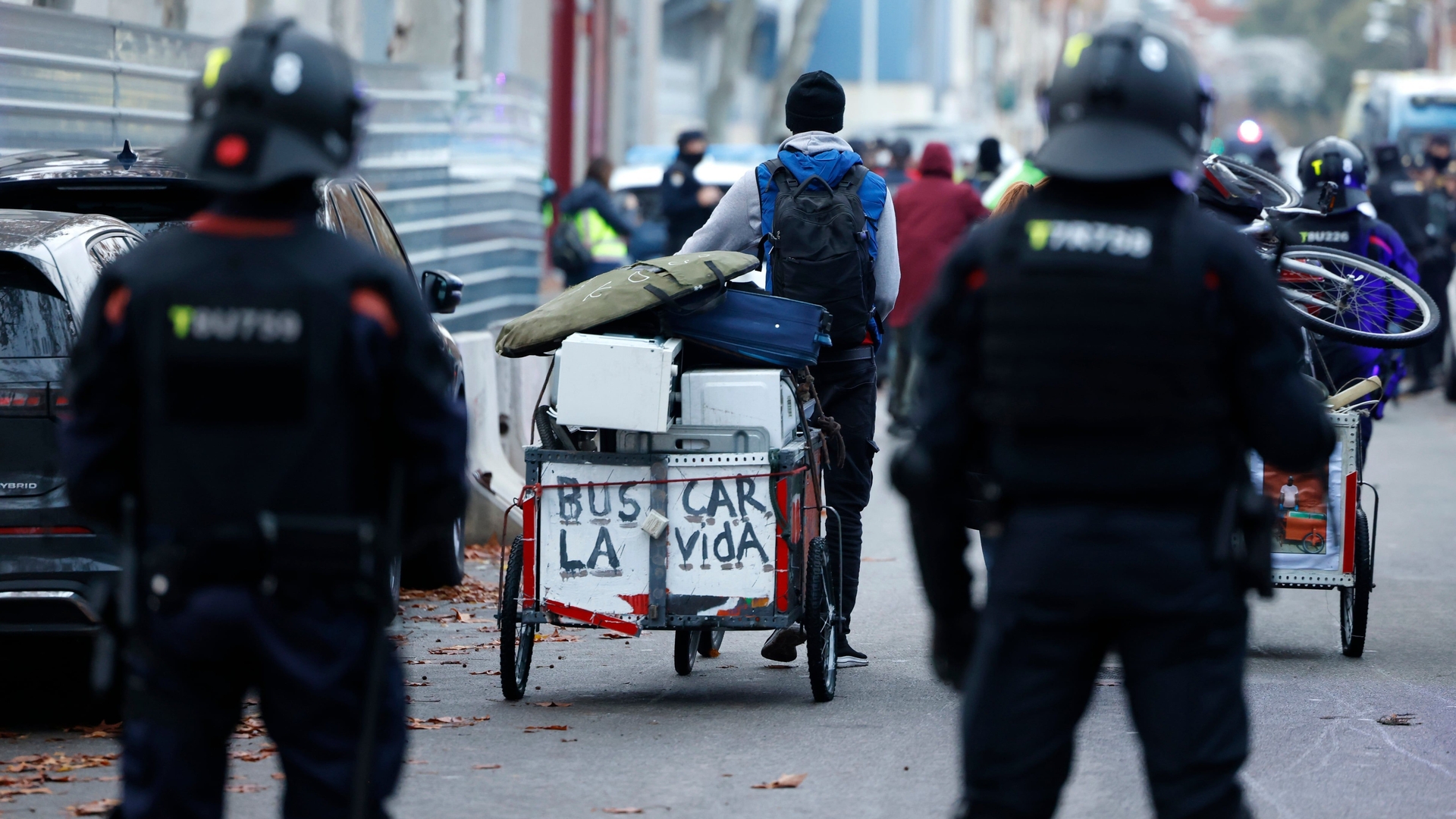 Badalona mobiliza apoio para acolher migrantes desalojados