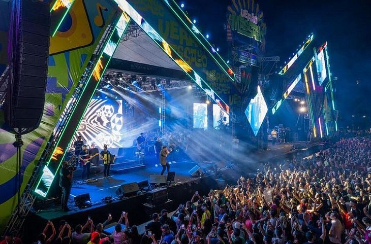 Homem é preso após roubar três celulares durante show do Verão Massayó