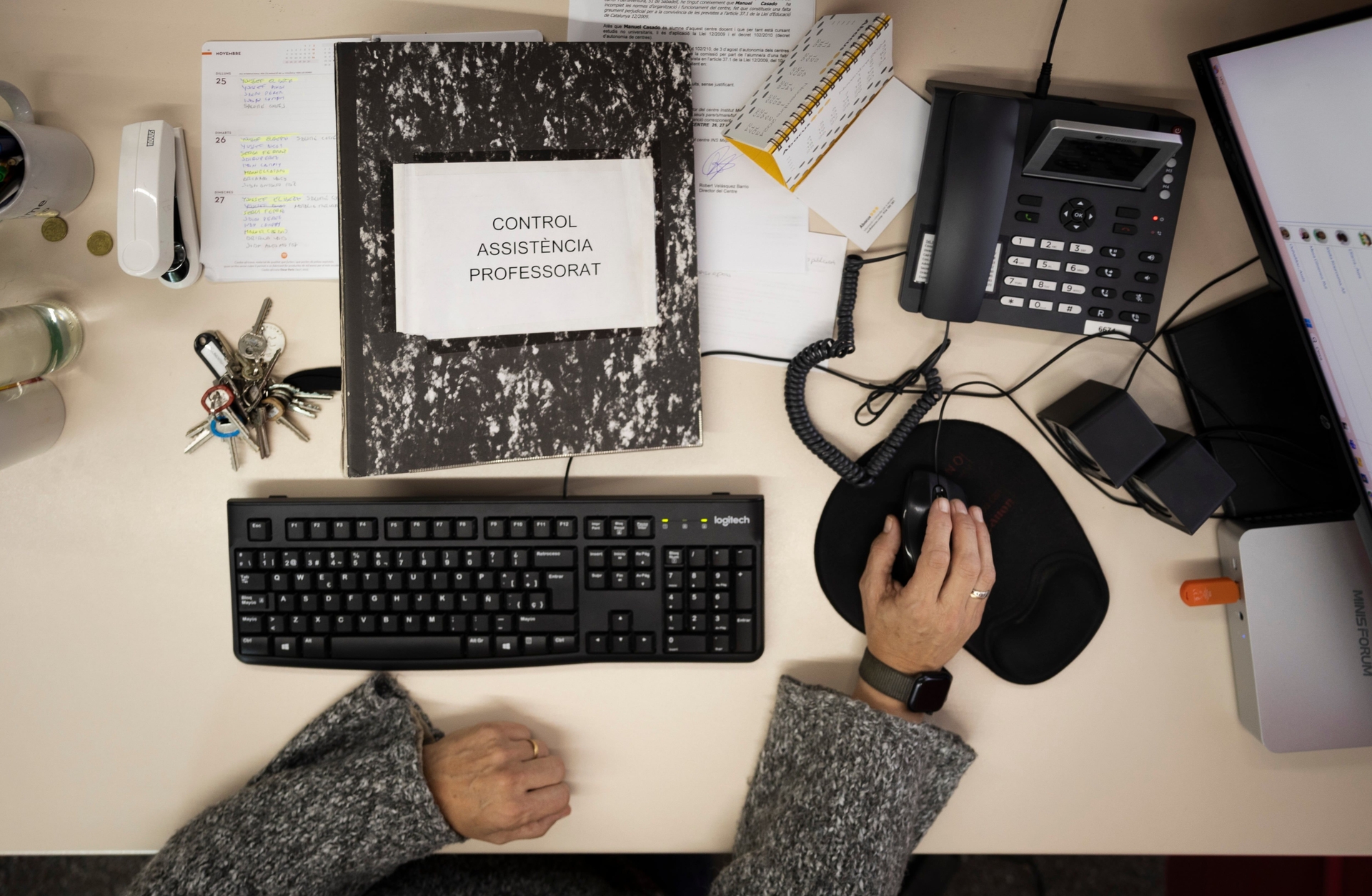 Diretores de Escolas Enfrentam Burocracia e Falta de Recursos