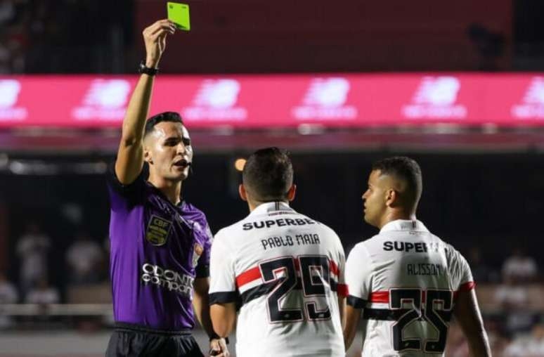 O juiz acertou nas marcações polêmicas de São Paulo x Palmeiras?