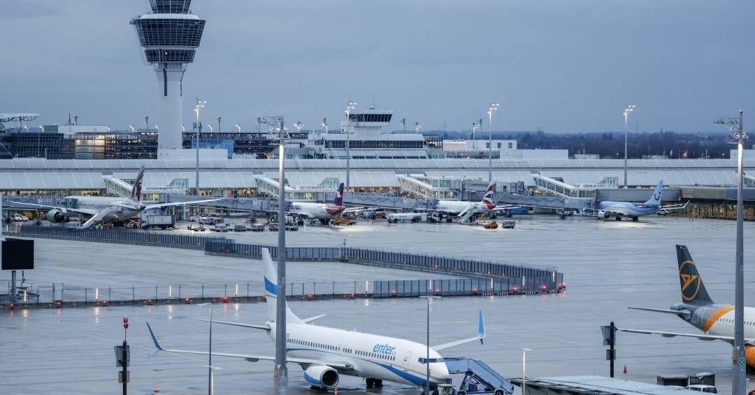 Drones Forçam Reabertura de Aeroporto em Munique
