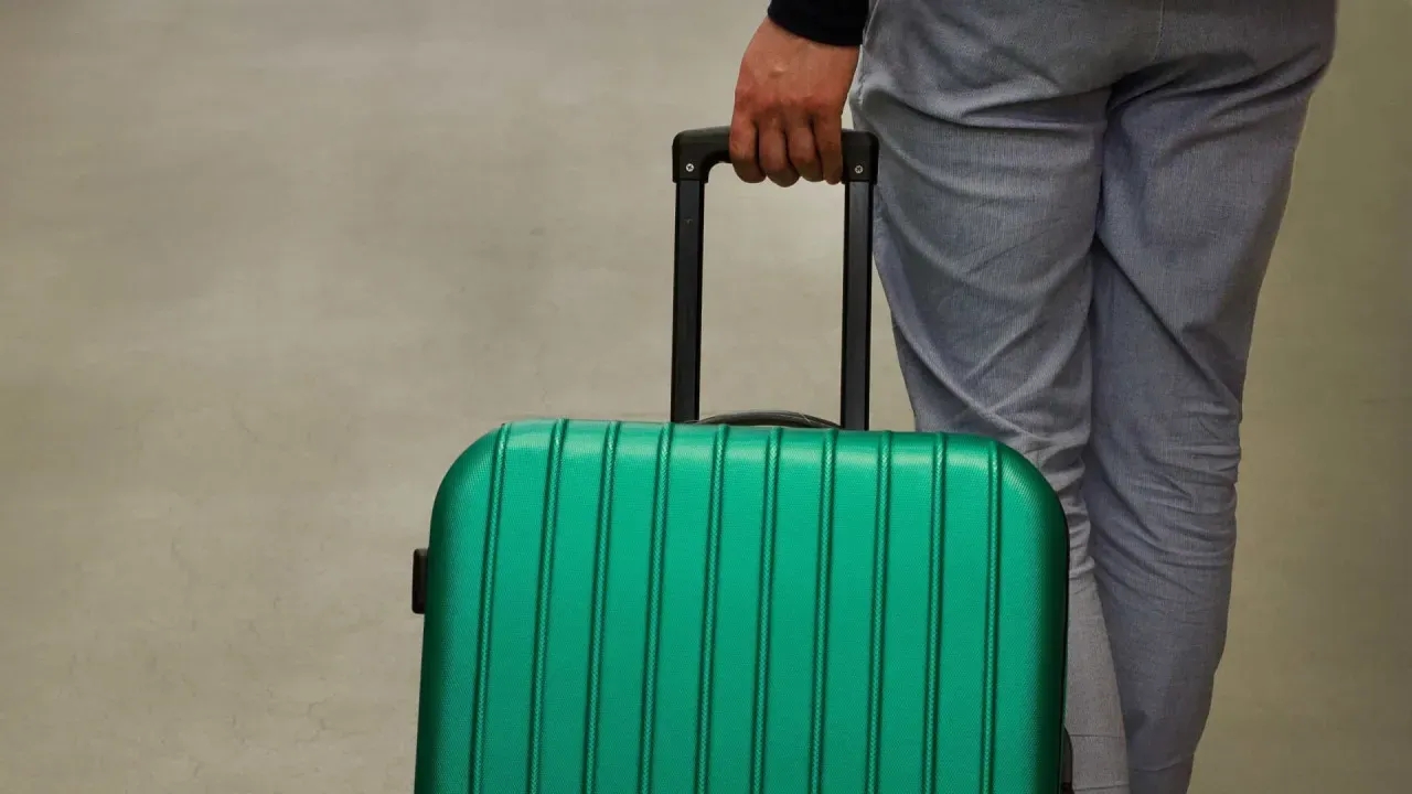 Chegada de brasileiros deportados dos EUA a Fortaleza