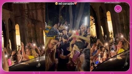 Karol G no intervalo da NFL em São Paulo