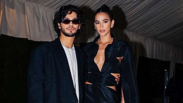 Xolo Maridueña revela amizade com Bruna Marquezine