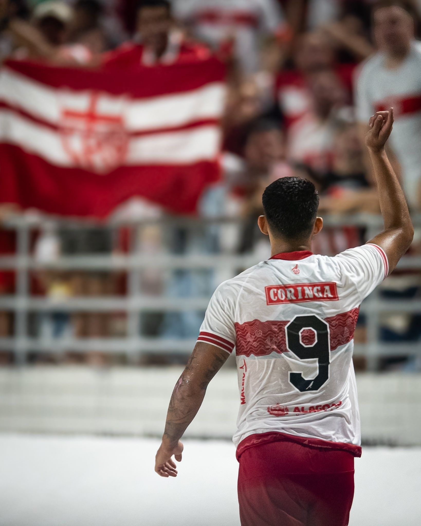 CRB em destaque na liderança da Série B com vitórias