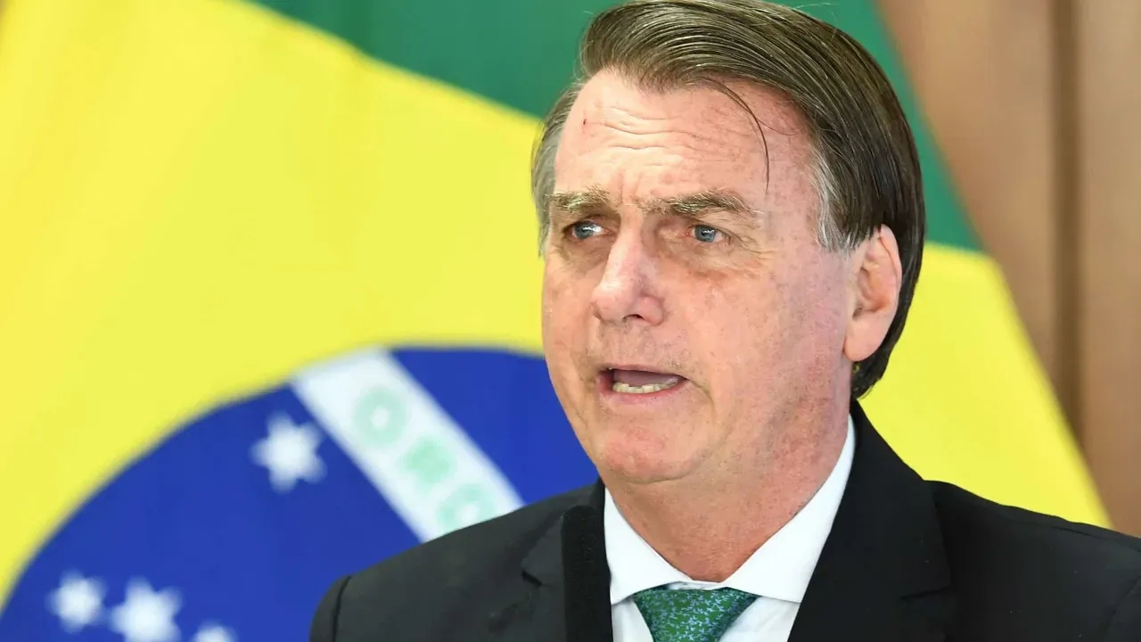 Bolsonaro convida apoiadores para assistir interrogatório a Moraes